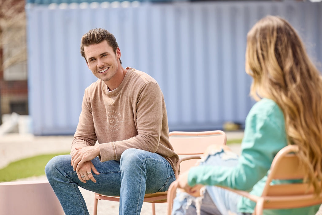 Live & Tell Unisex 7 Oz. Crewneck Pullover Vintage Wash Fleece Sweatshirt